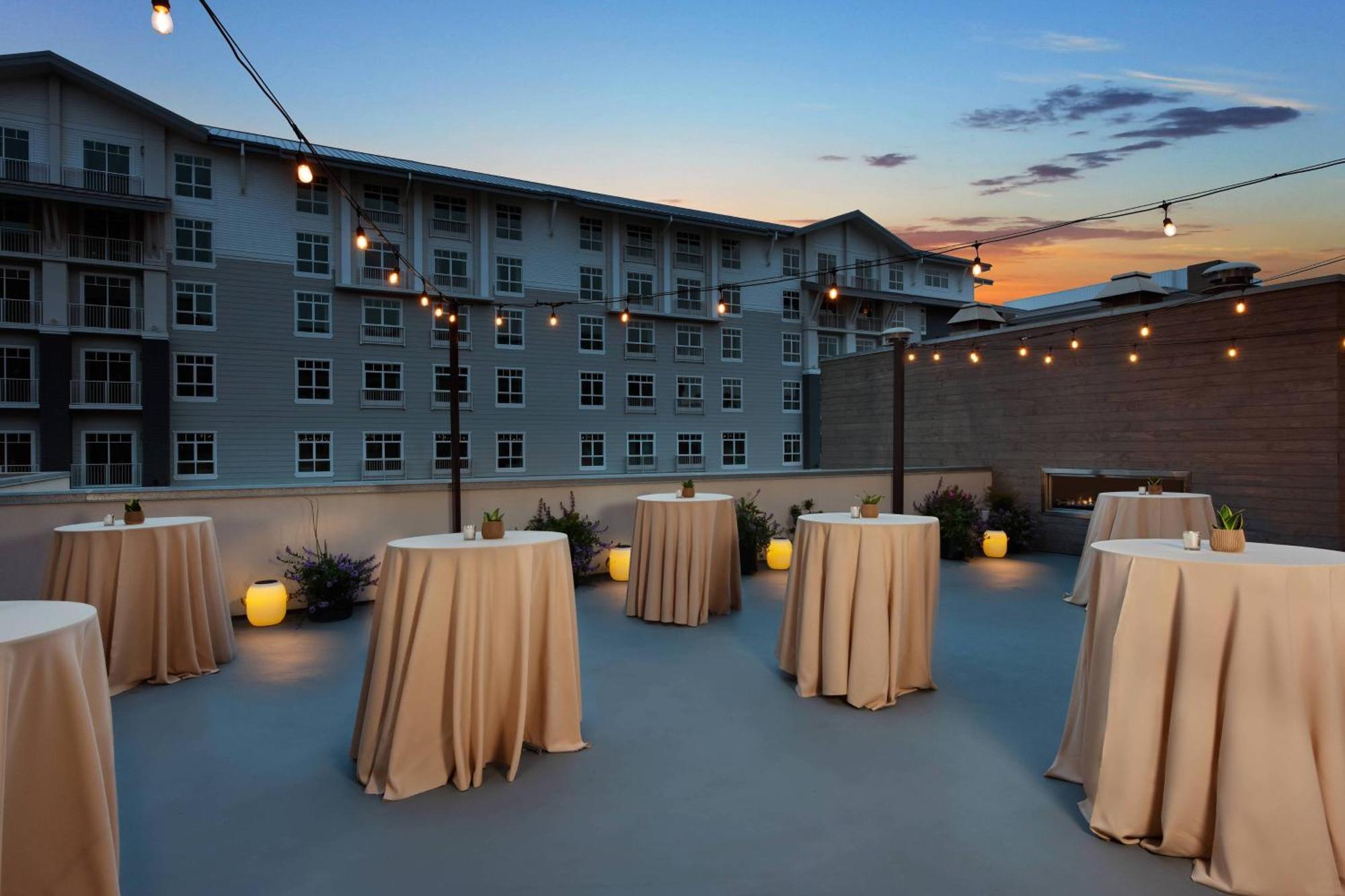 Springhill Suites By Marriott Oceanside Beach Экстерьер фото