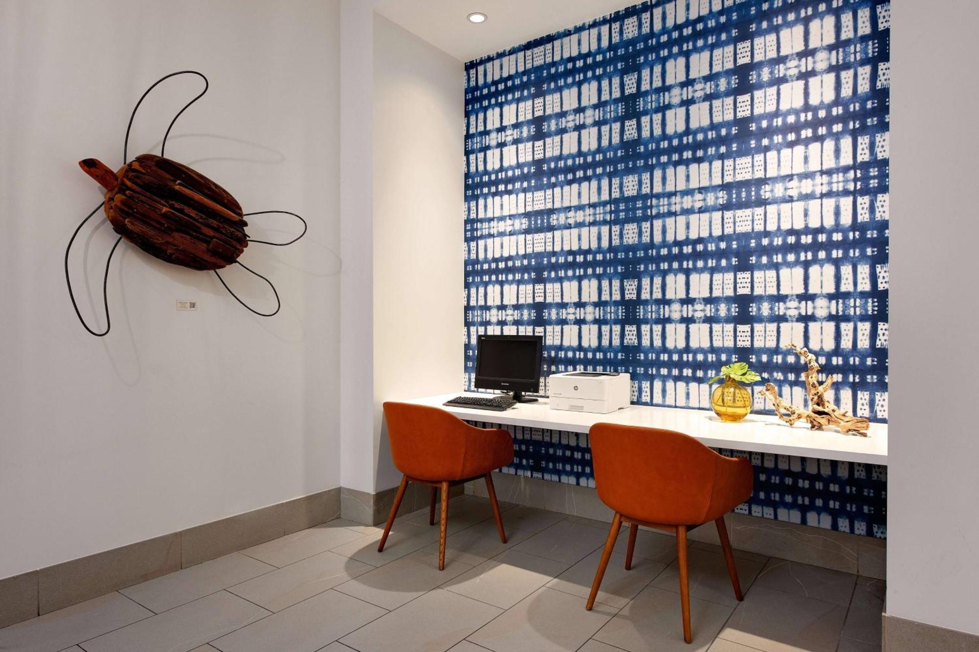 Springhill Suites By Marriott Oceanside Beach Экстерьер фото