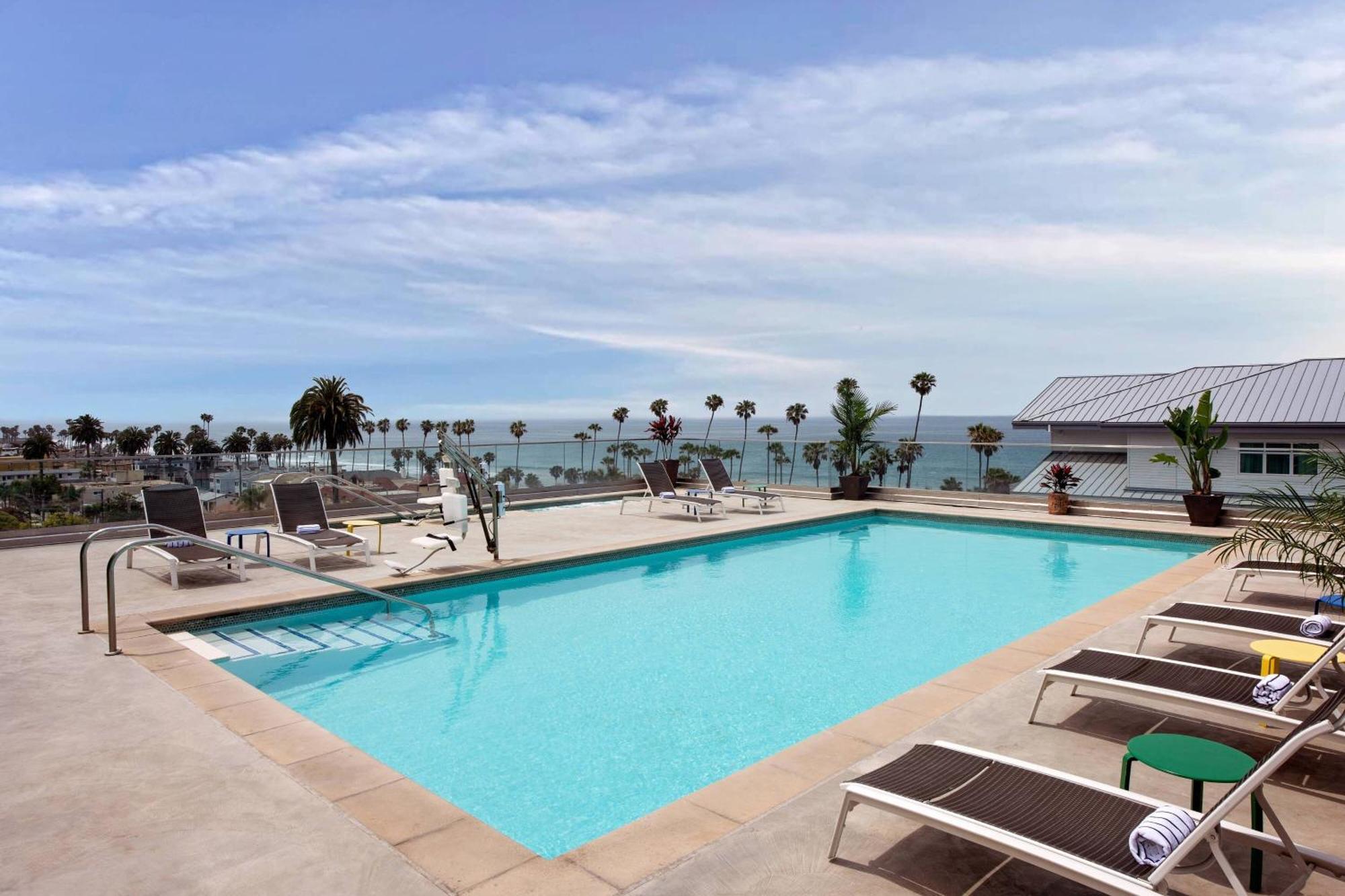 Springhill Suites By Marriott Oceanside Beach Экстерьер фото